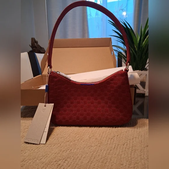 Rothy's Cranberry Baguette Bag - Picture 2 of 4